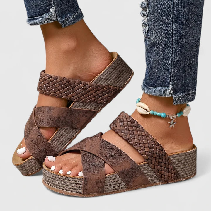 Caitlin | Elegante Orthopädische Sandalen