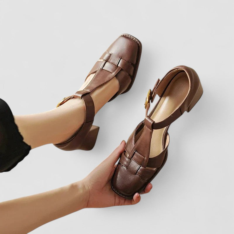 Treasa | Orthopädische T-Riemen Blockslipper