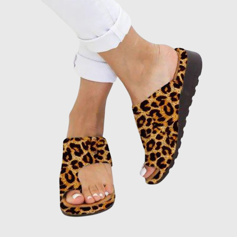 Muadhnait | Orthopädische Sandalen