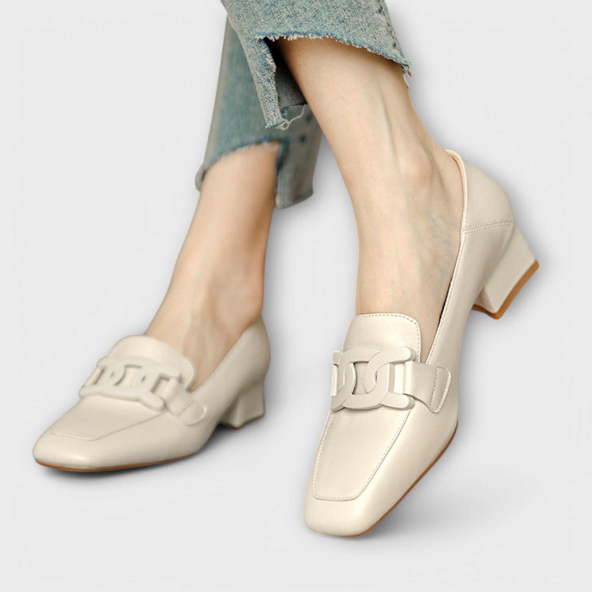 Muadhnait | Slipper
