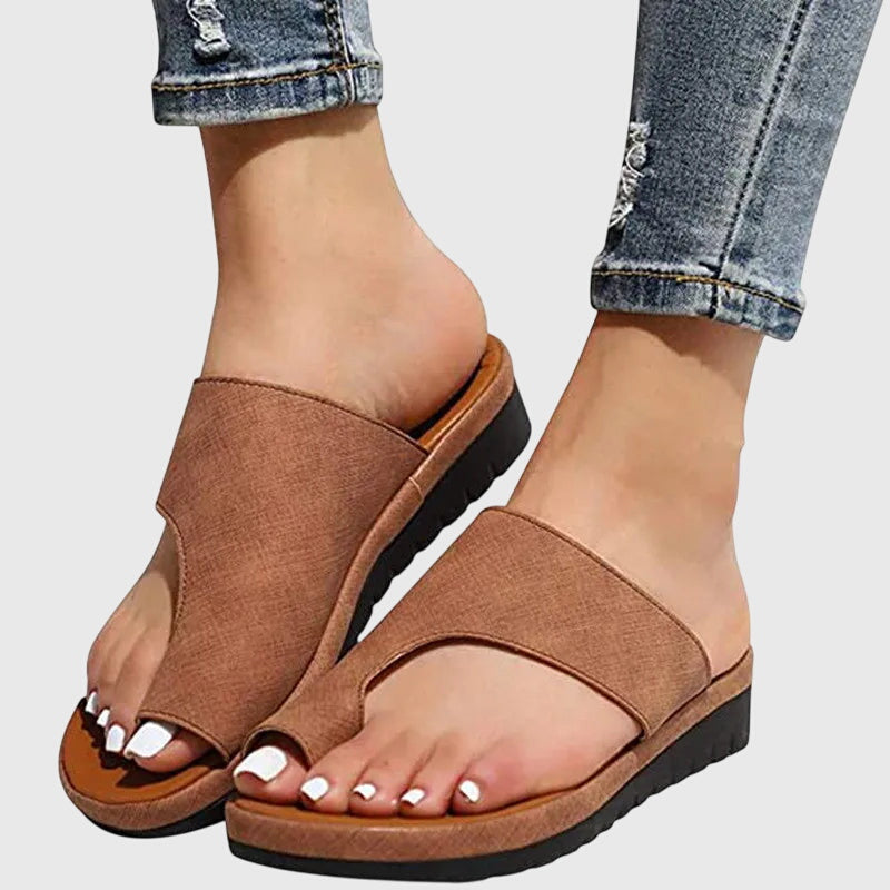 Muadhnait | Orthopädische Sandalen