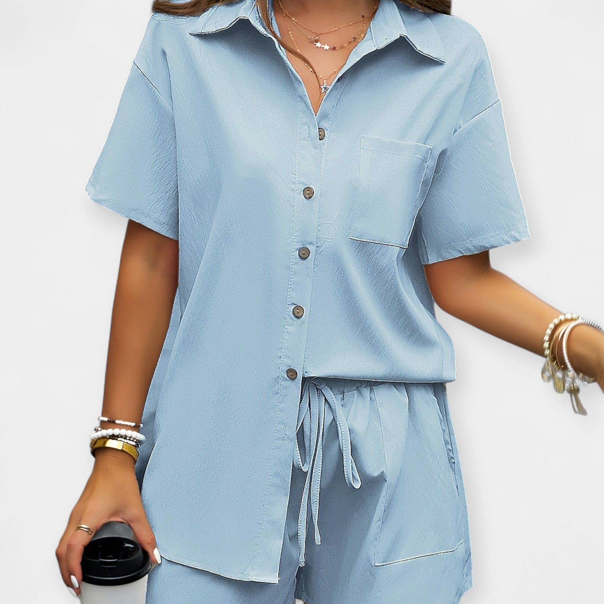 Oonagh | Bequemes Set mit einem Shirt und Shorts
