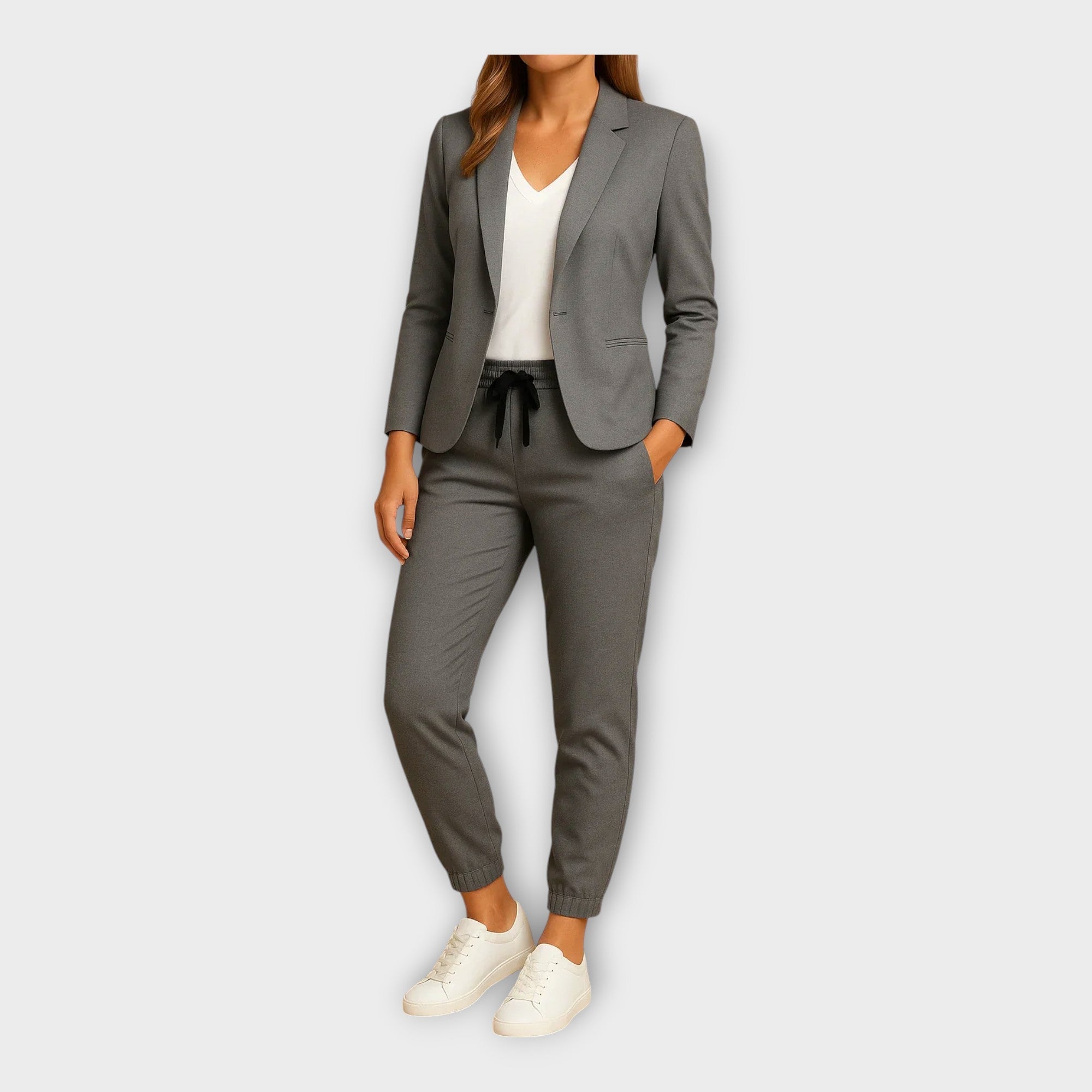 Cred | Damenanzug mit Blazer und Jogginghose