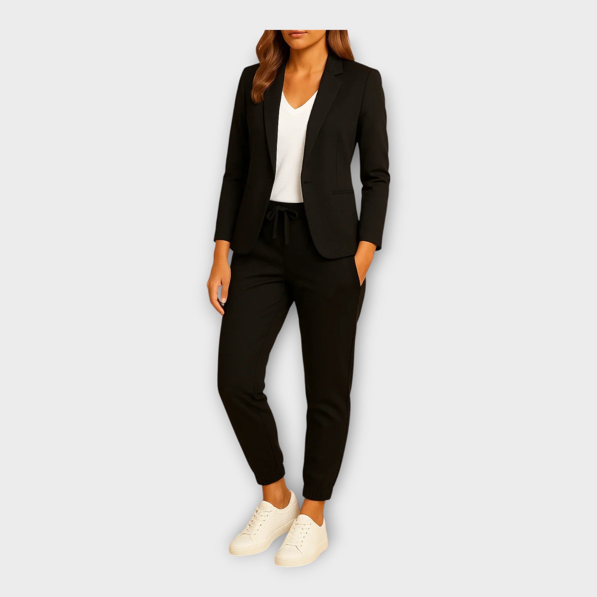 Cred | Damenanzug mit Blazer und Jogginghose