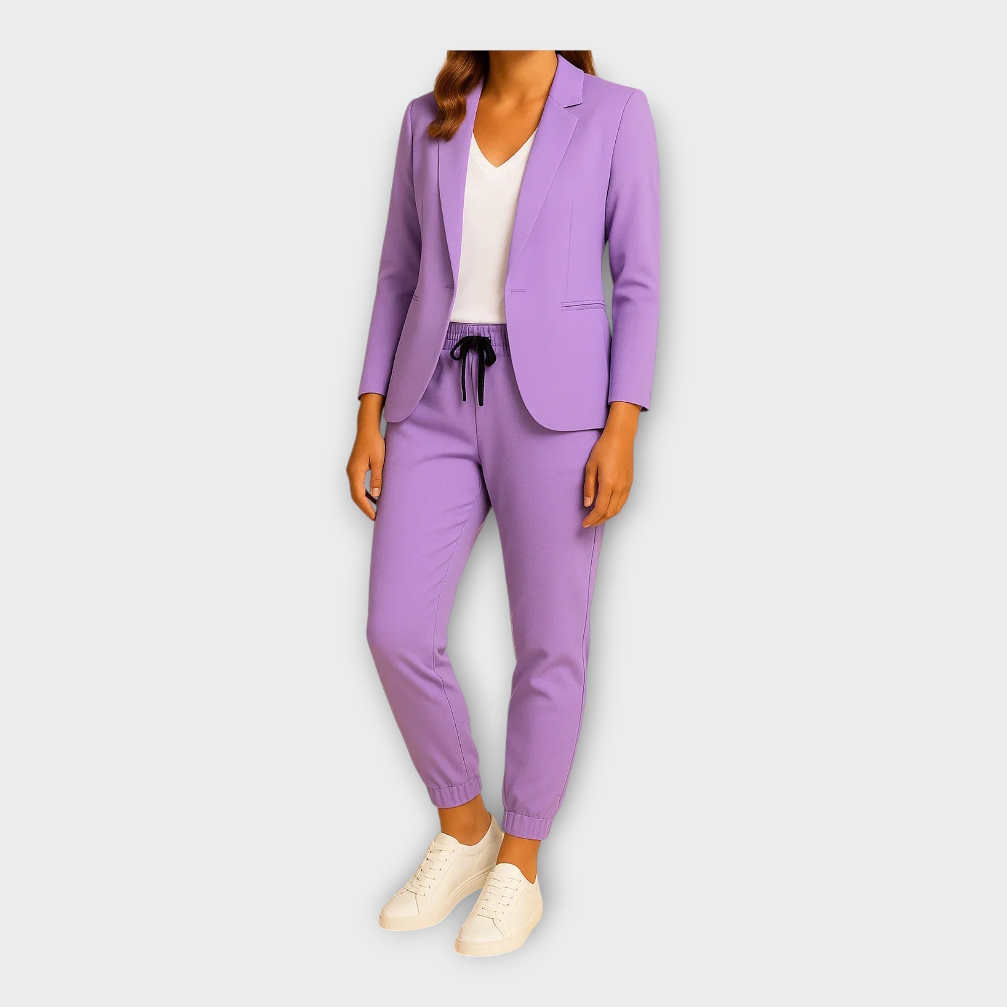 Cred | Damenanzug mit Blazer und Jogginghose