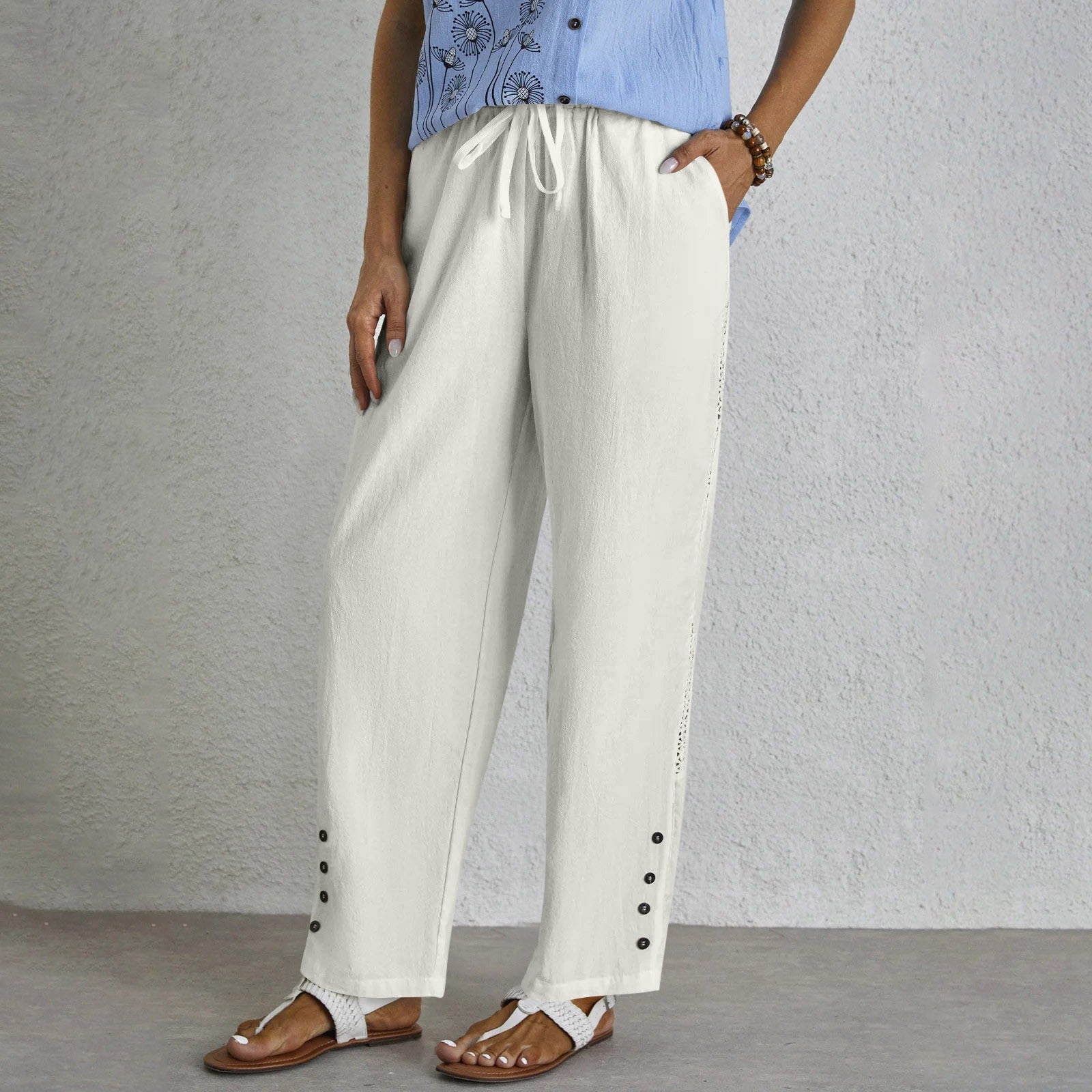 Nuala | Entspannte Hose mit Knopfdetails