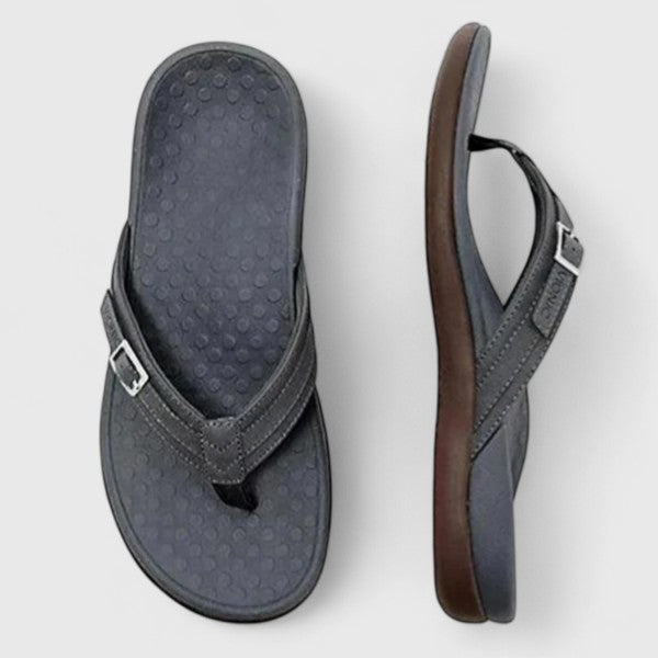 Gormlaith | Leichte Flache Flip-Flops