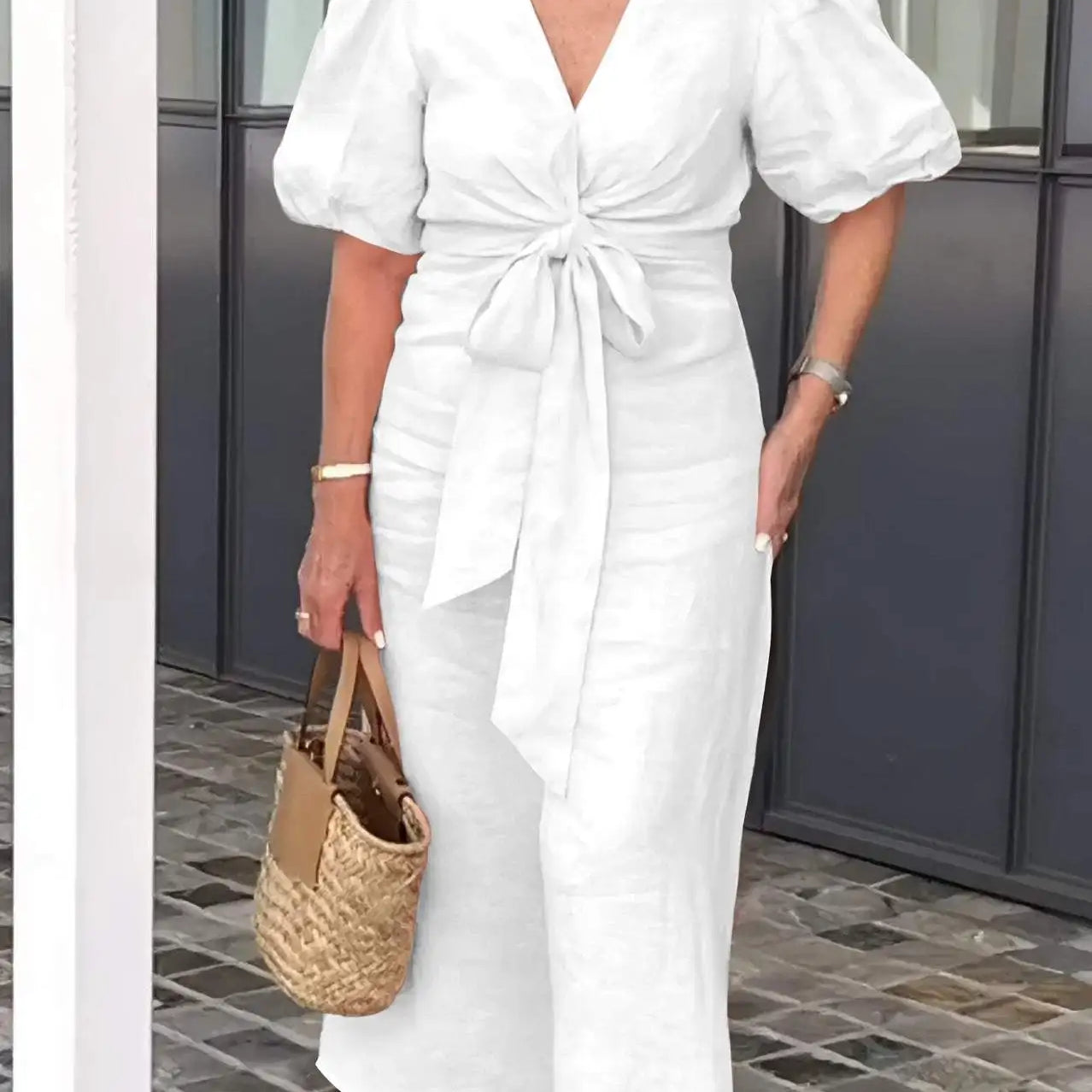 Maebh | Elegantes V-Ausschnitt Midi-Kleid