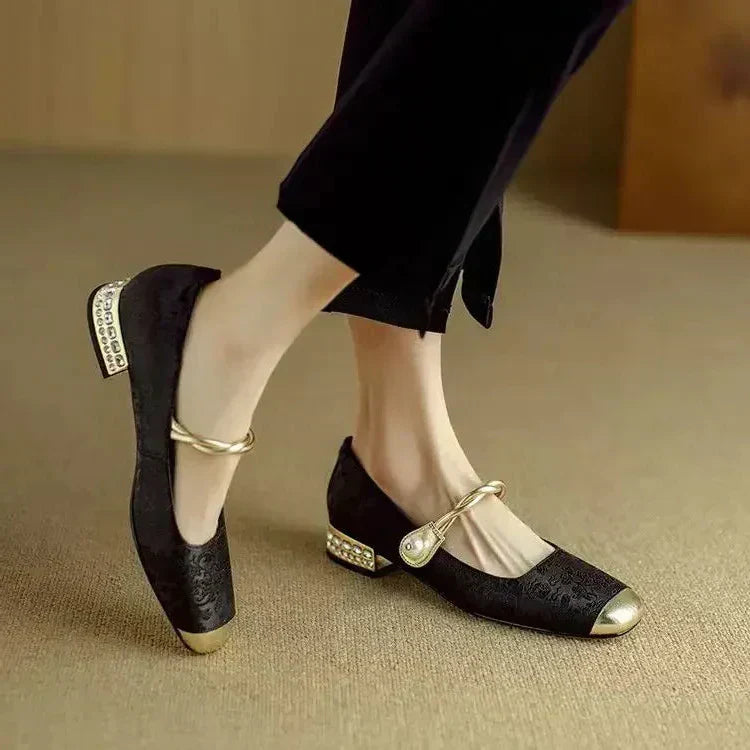 Eadaoin | Orthopädische Mary Jane Loafers