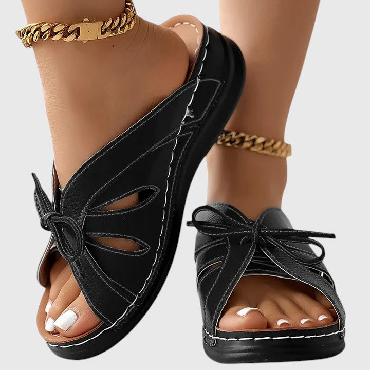 Tailtiu | Schicke Riemchen-Slipper