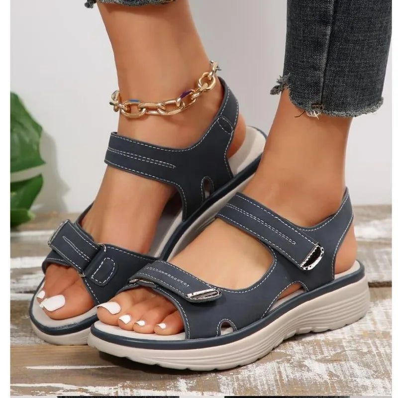 Cáit | Orthopädische Sandalen