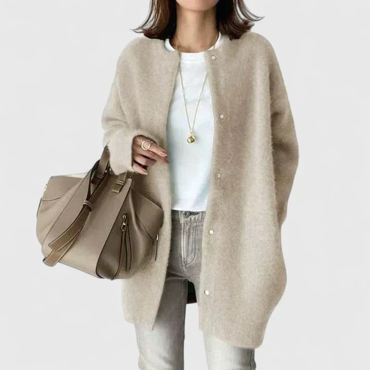 Attracta | Bequeme Knopfjacke