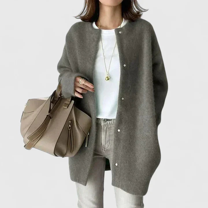 Attracta | Bequeme Knopfjacke